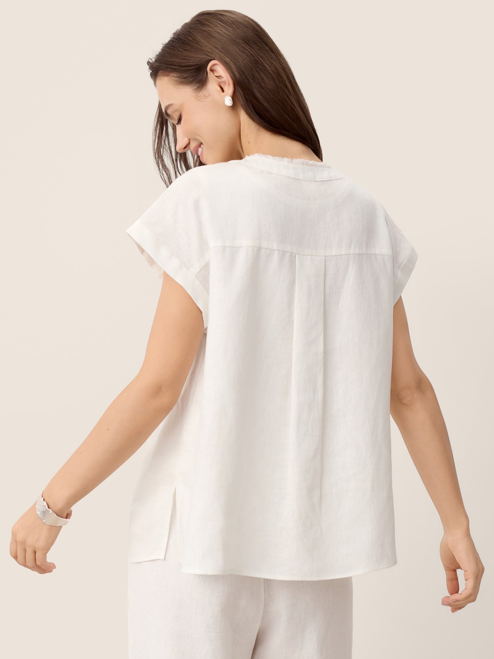 100% Linen Frayed-Trim Drop-Shoulder Top INDIRA
