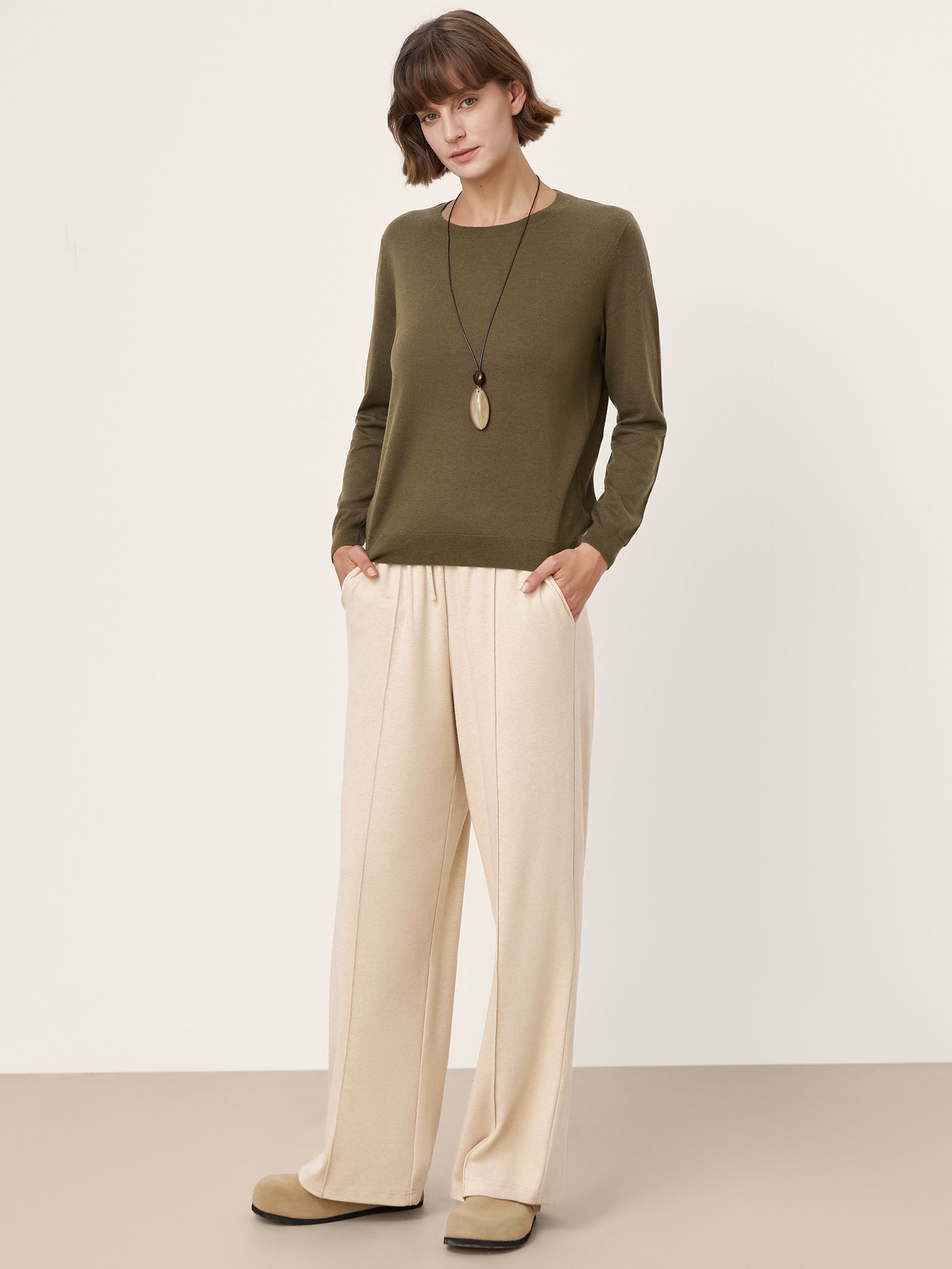 100% Extra-Fine Merino Wool Essential Crew Neck Knit Sweater BRIDGET