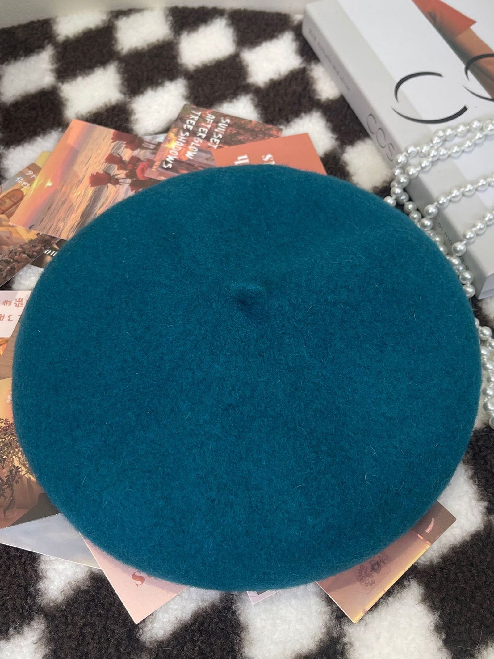 100% Wool Retro Hand-Knit Beret