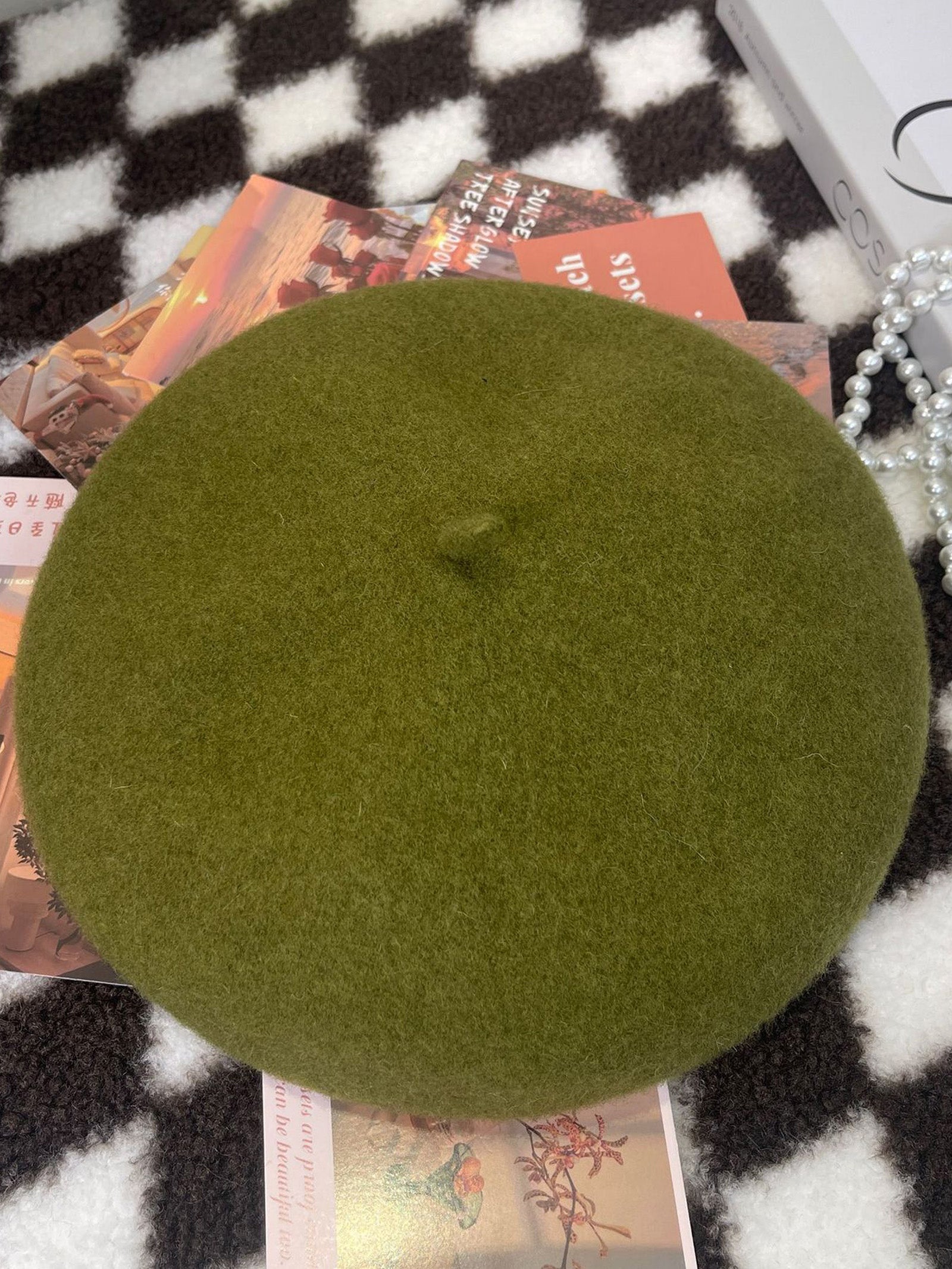 100% Wool Retro Hand-Knit Beret