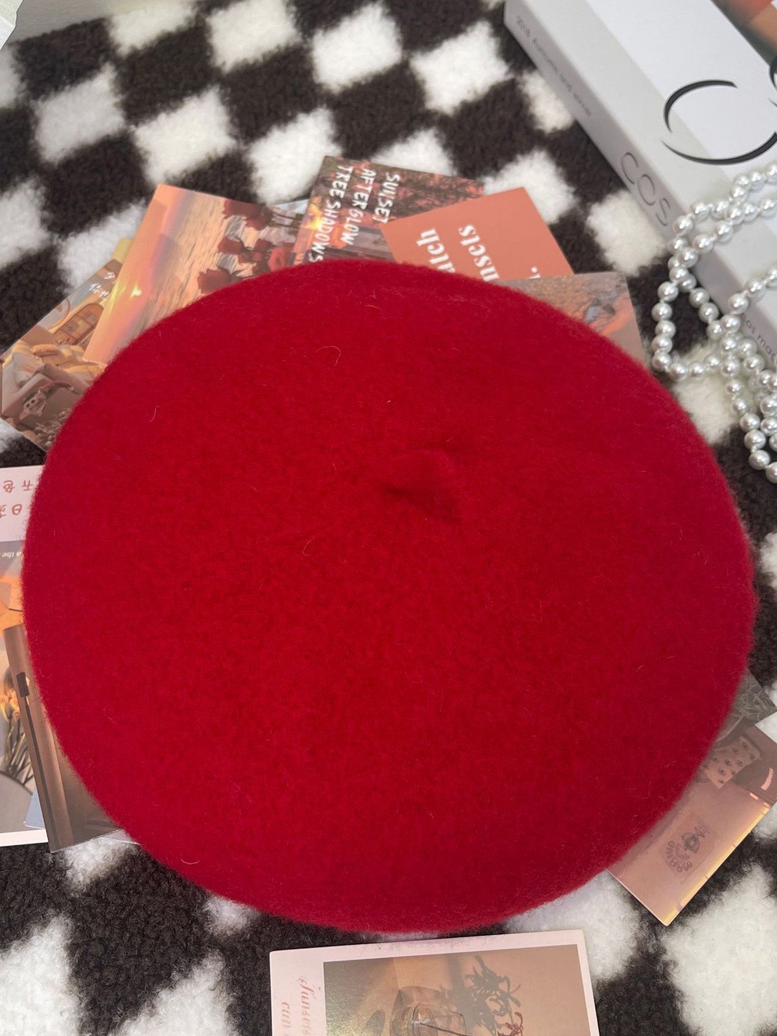 100% Wool Retro Hand-Knit Beret