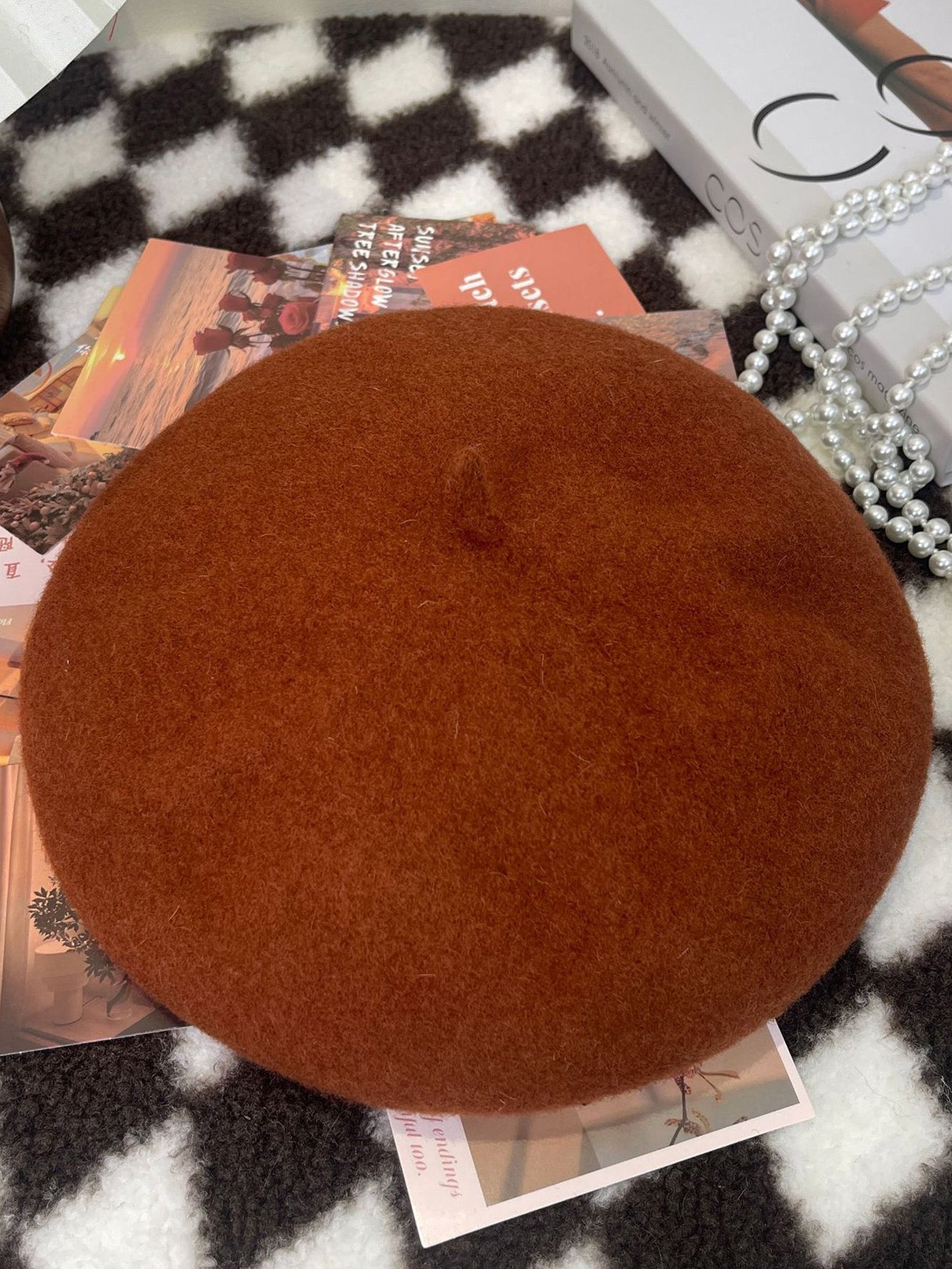 100% Wool Retro Hand-Knit Beret