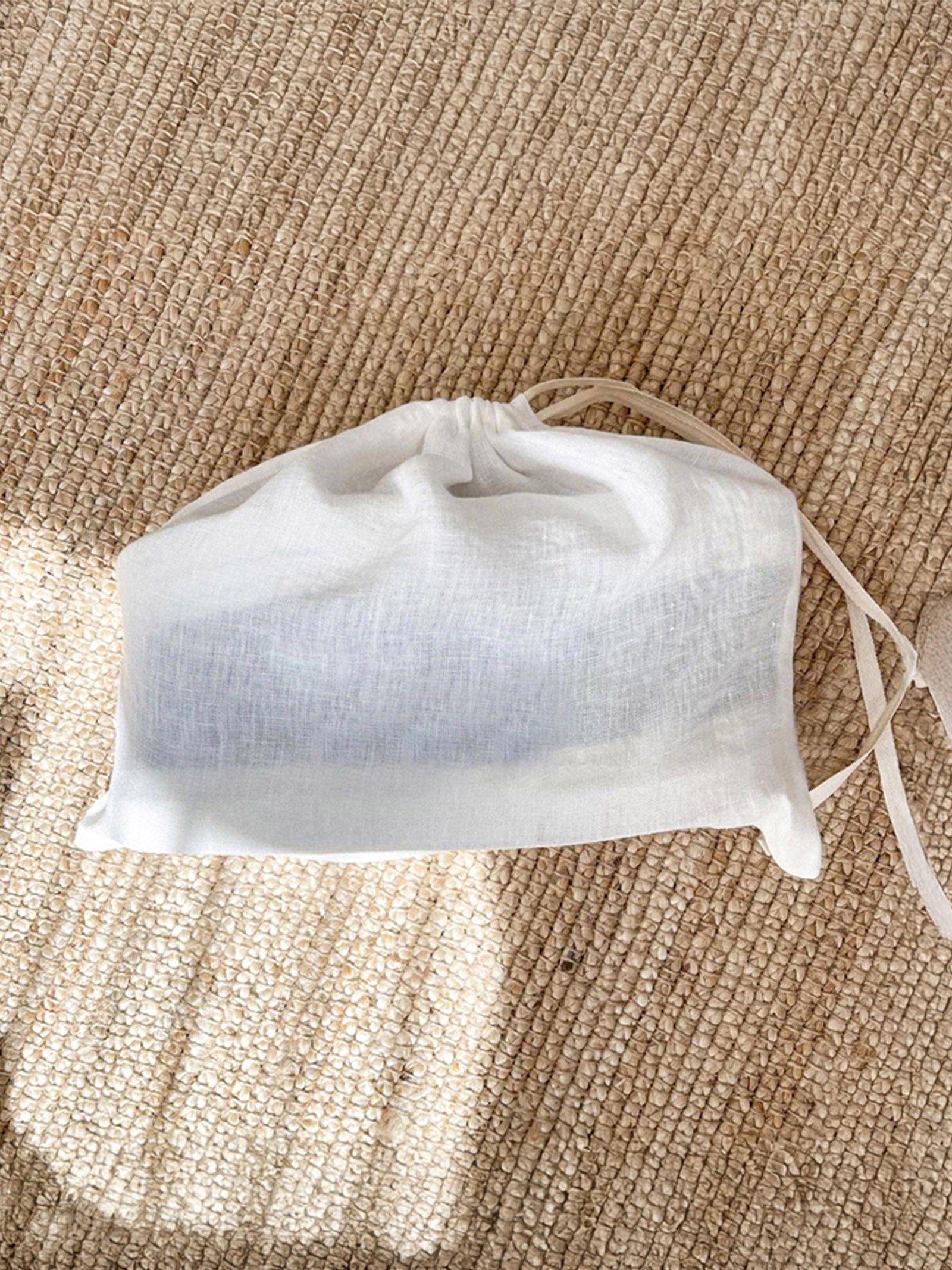 100% Linen Solid-Color Drawstring Storage Bag