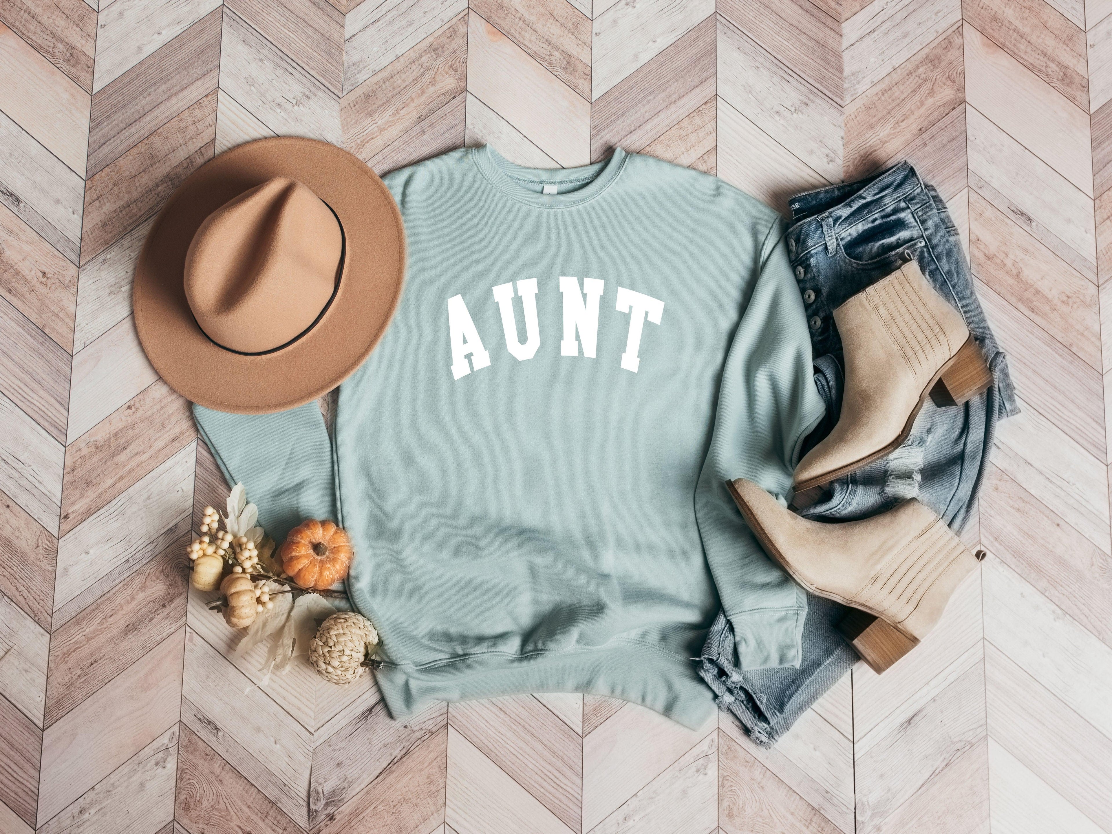 Aunt Drop Shoulder Sponge Fleece Crewneck Sweatshirt (Extended)