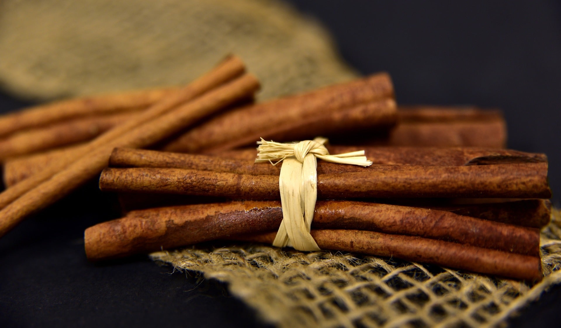 Cinnamon Powder, Vietnamese, Organic
