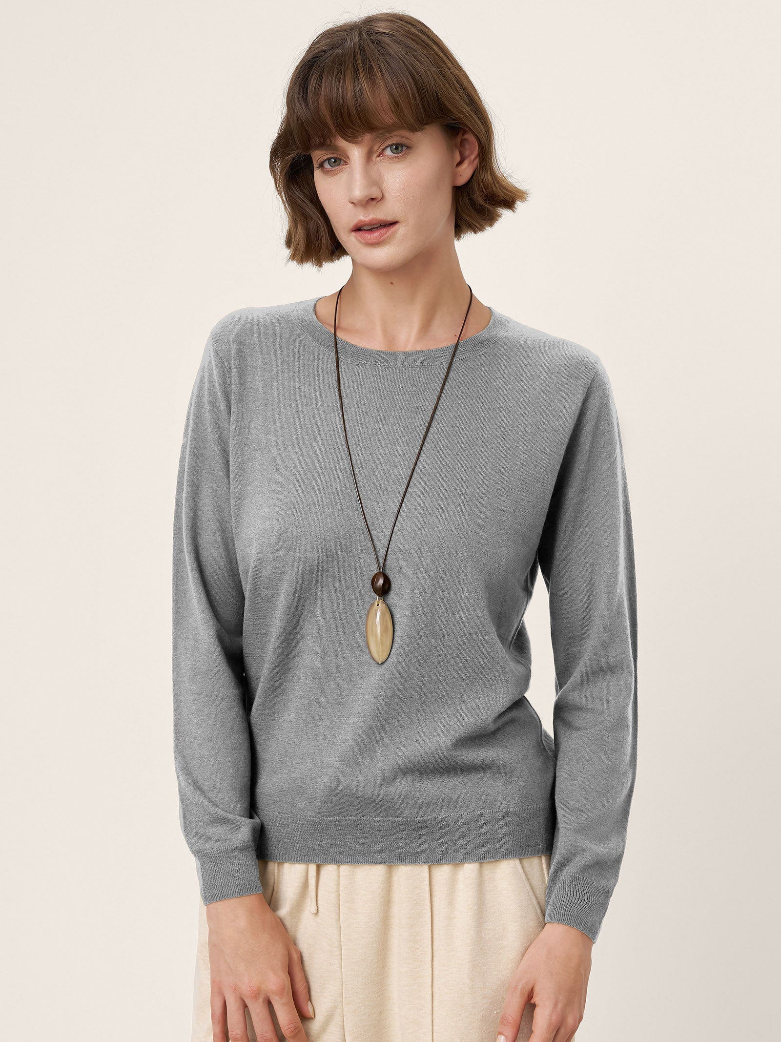 100% Extra-Fine Merino Wool Essential Crew Neck Knit Sweater BRIDGET