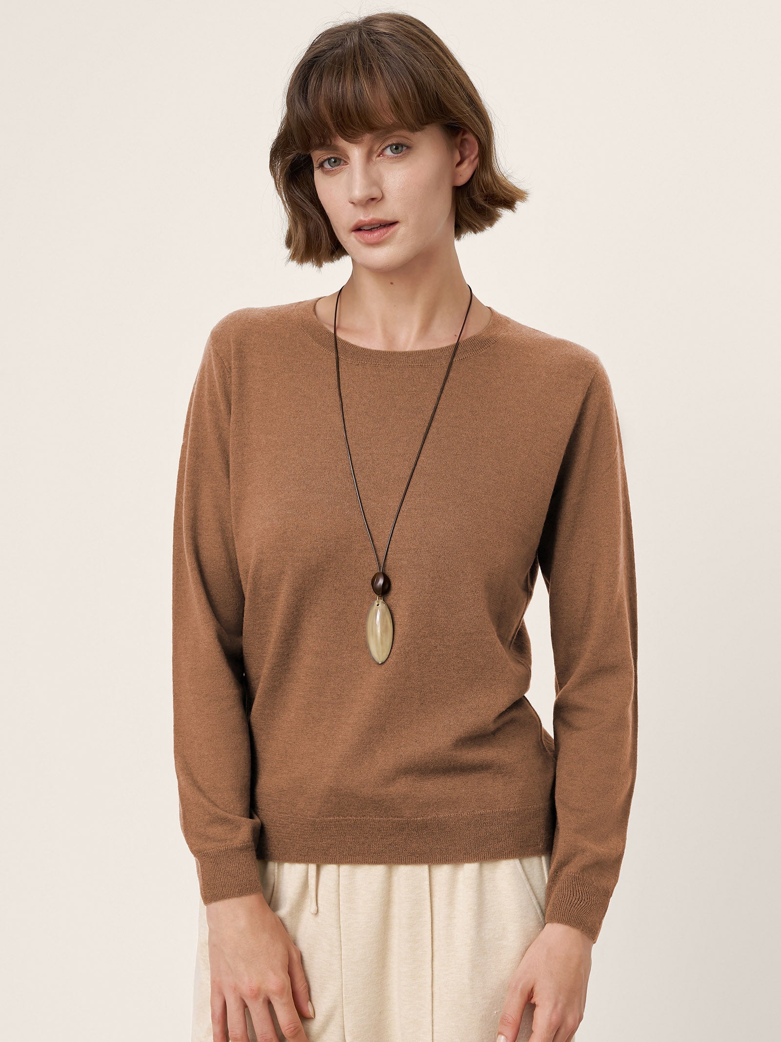 100% Extra-Fine Merino Wool Essential Crew Neck Knit Sweater BRIDGET