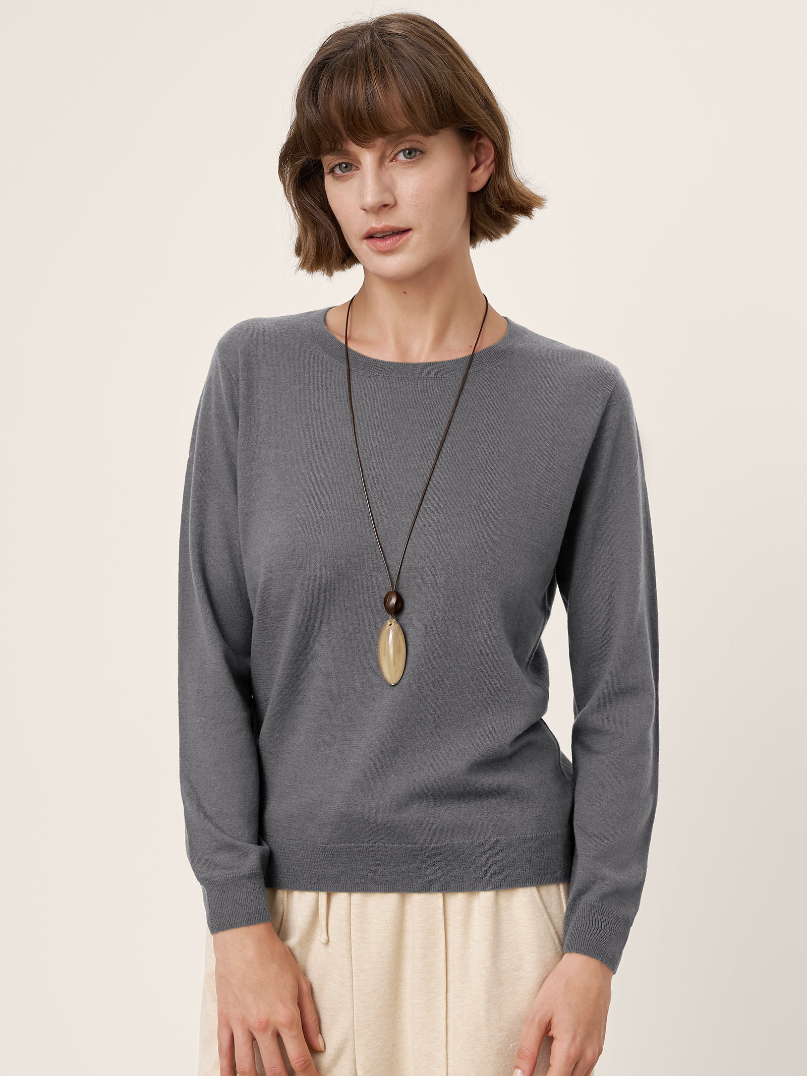 100% Extra-Fine Merino Wool Essential Crew Neck Knit Sweater BRIDGET
