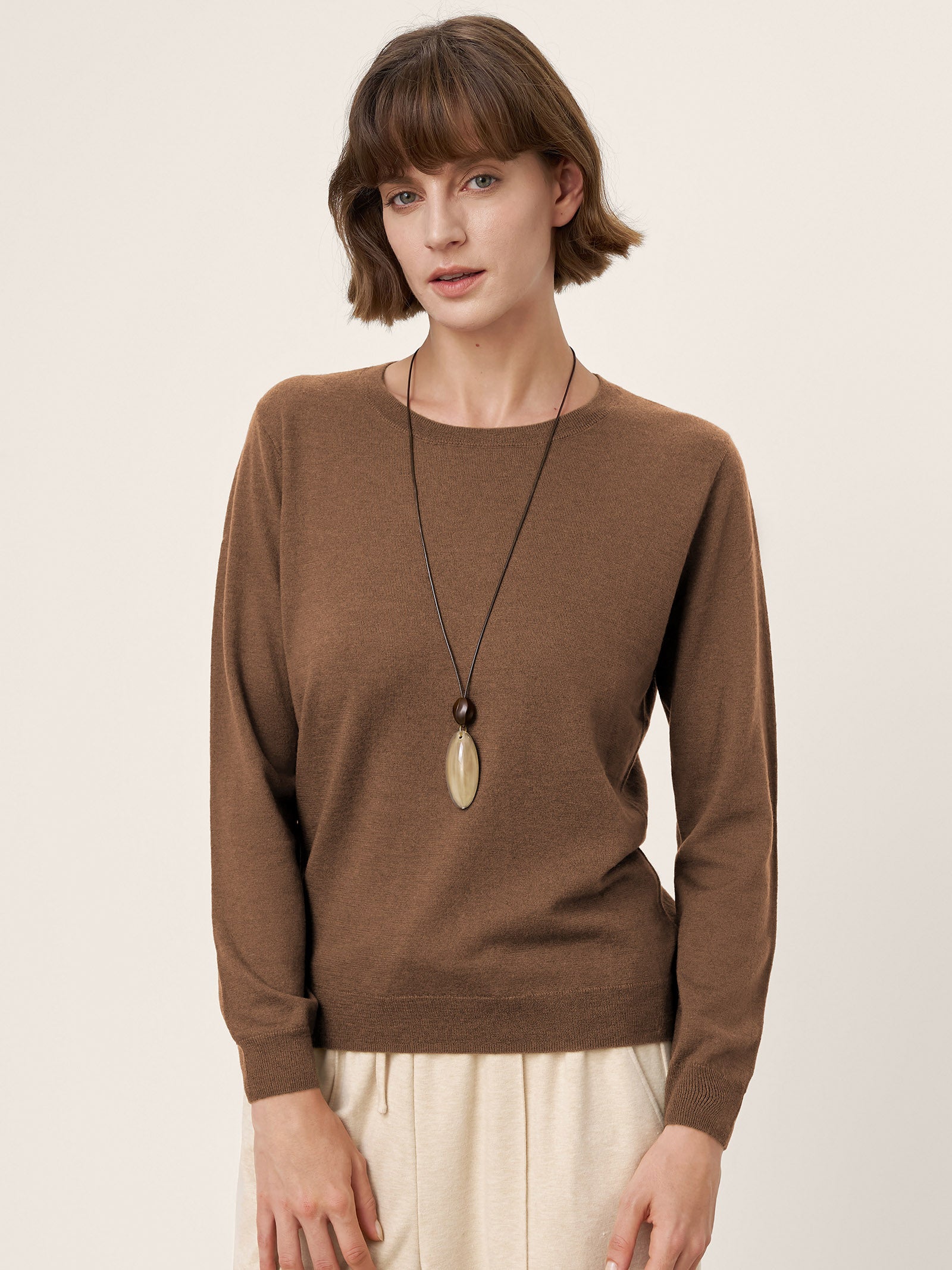 100% Extra-Fine Merino Wool Essential Crew Neck Knit Sweater BRIDGET