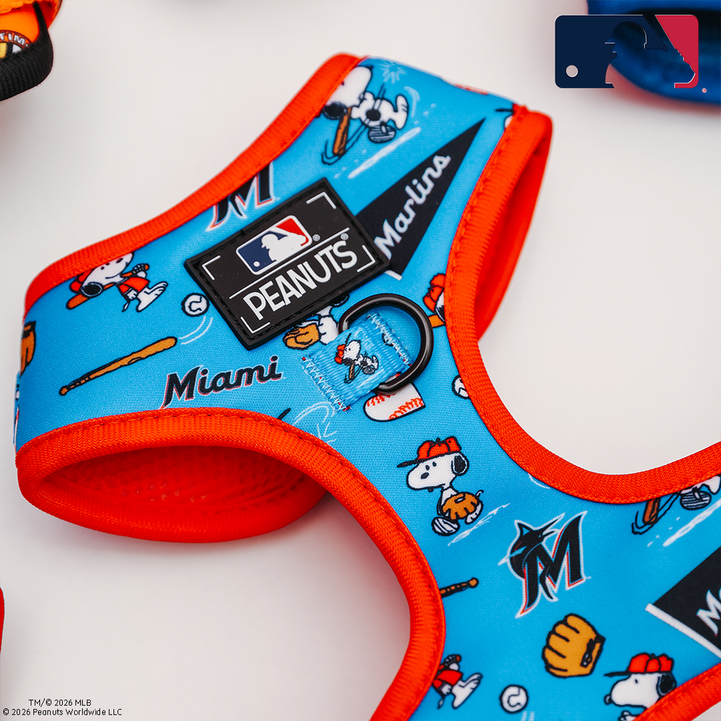 Dog Adjustable Harness - MLB™ x Peanuts™ Miami Marlins™