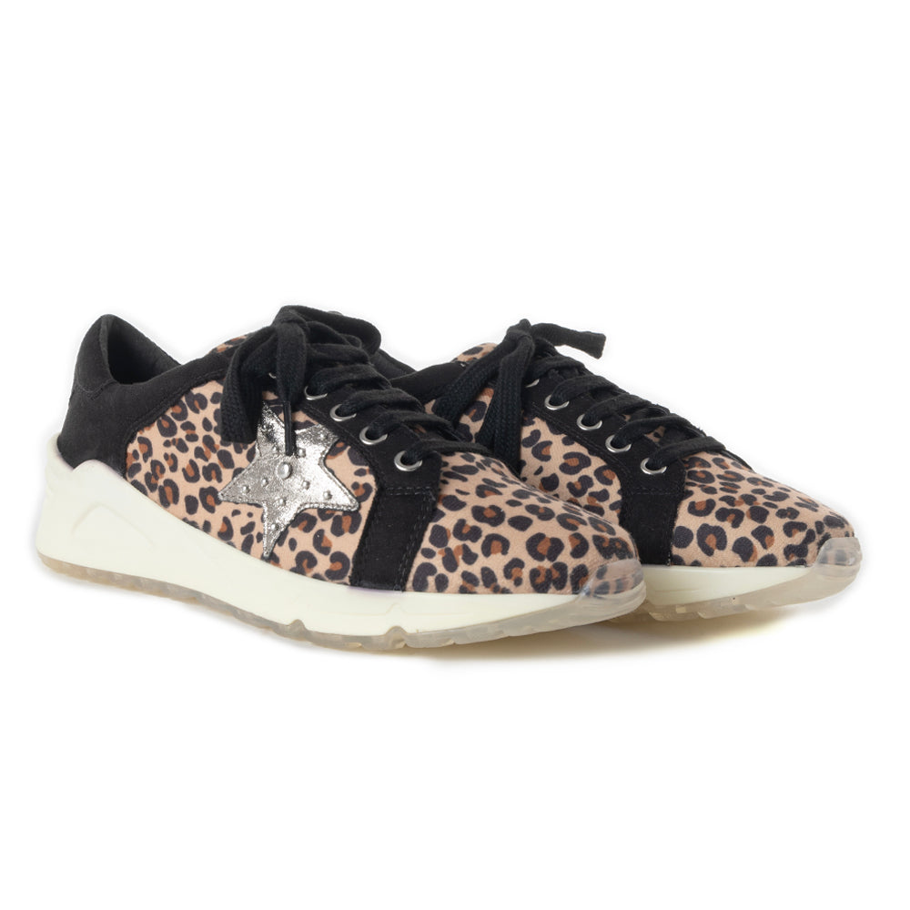Titbit Sneakers