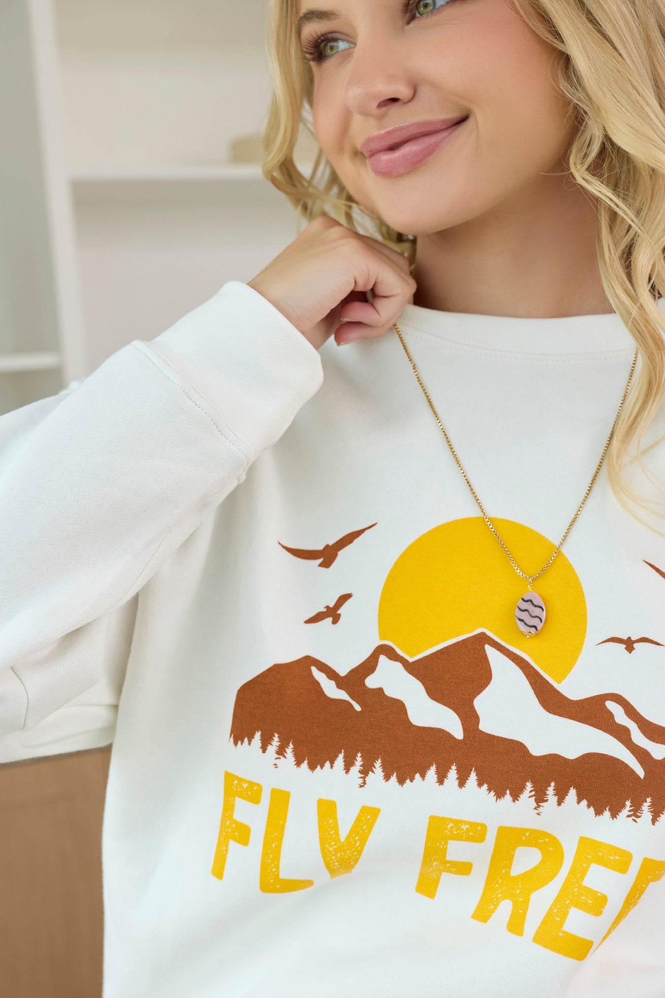 Fly Free Oversized Sweatshirt