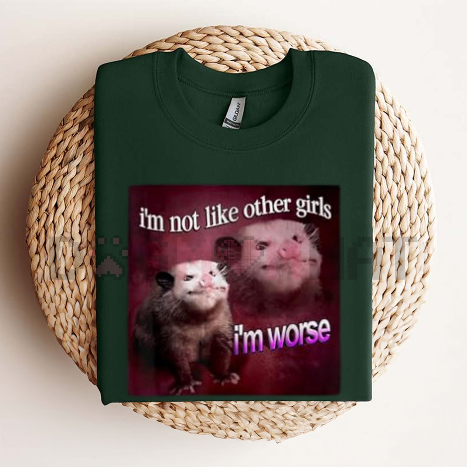 Vintage 90s WACKY OPOSSUM T-SHIRT – Retro Cartoon Graphic & Nostalgic Pop Culture Tee
