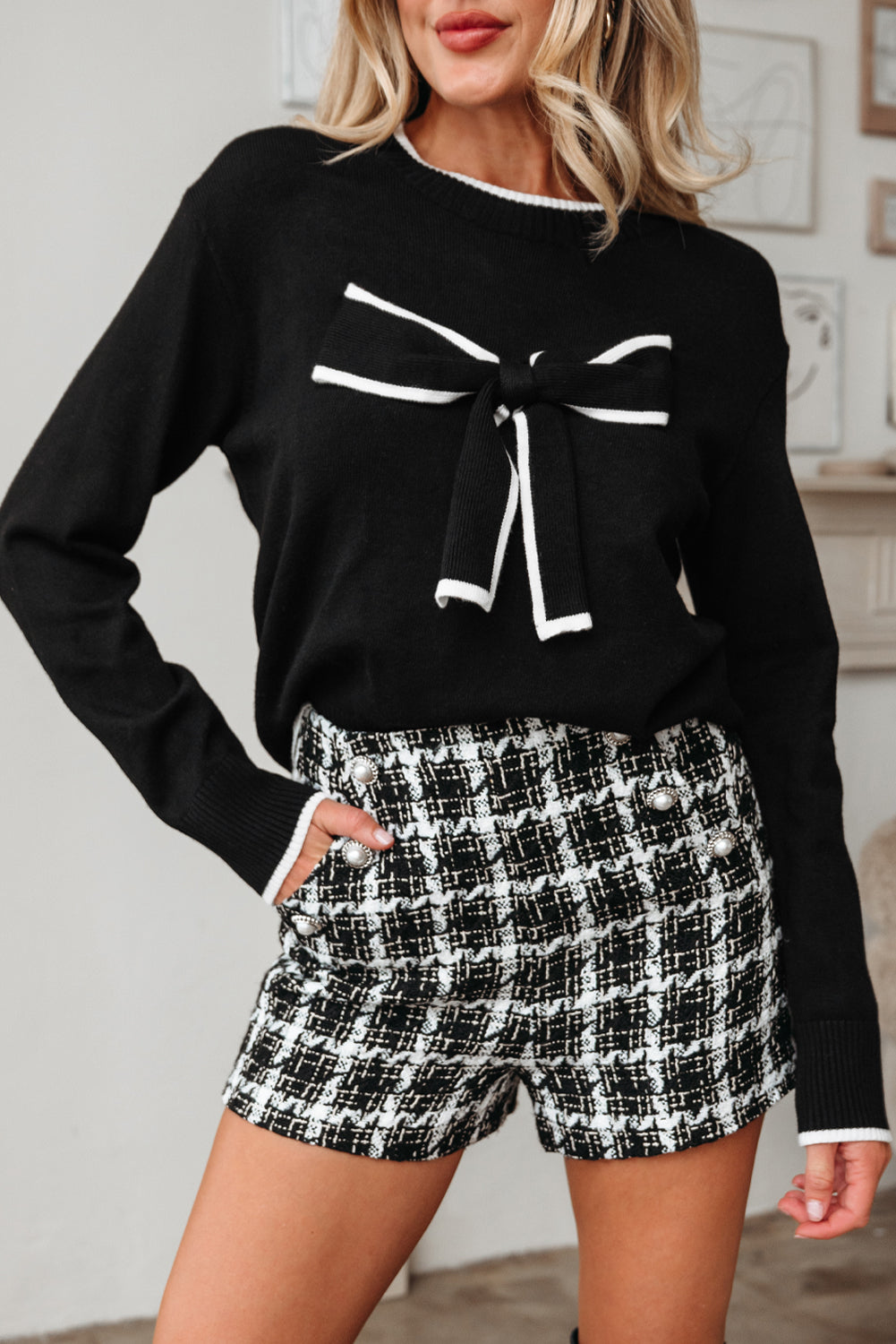 Malaysia accent Holiday Cropped Sweater