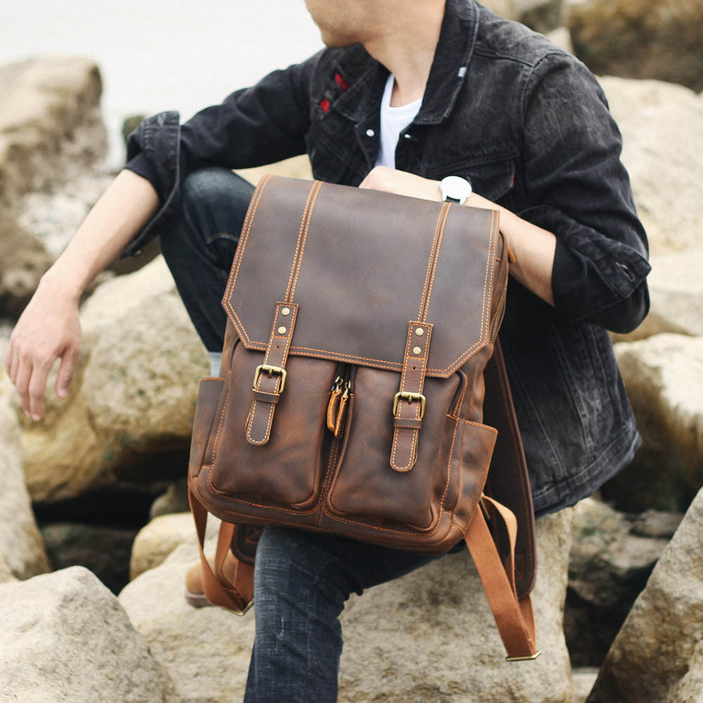Vintage Large Capacity Crazy Horse Leather Backpack