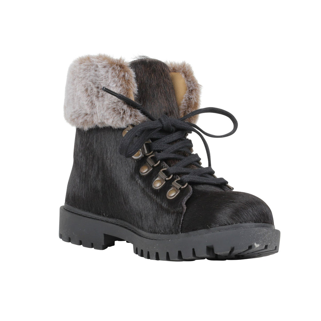 Turbulent Boots