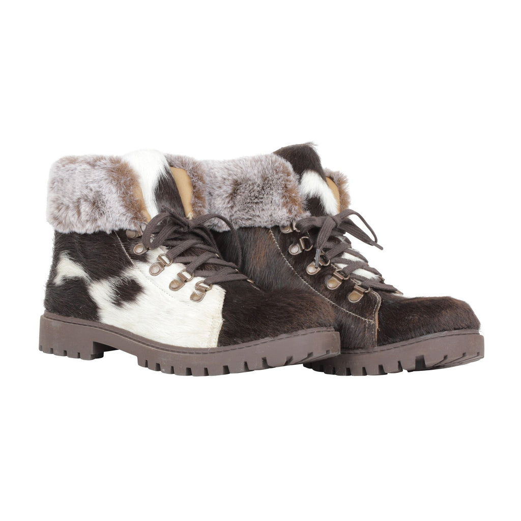 Turbulent Boots